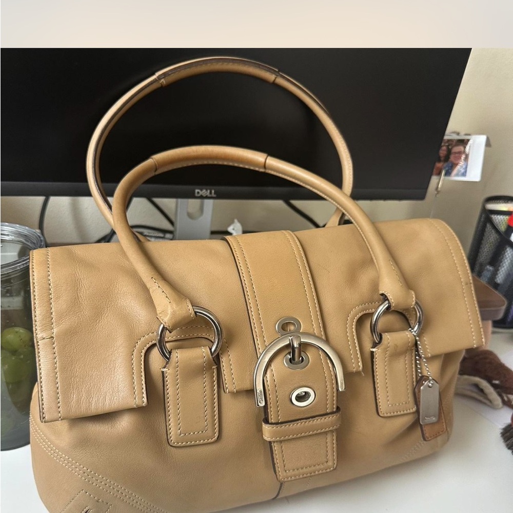 COACH Hampton Satchel Bag 8A11